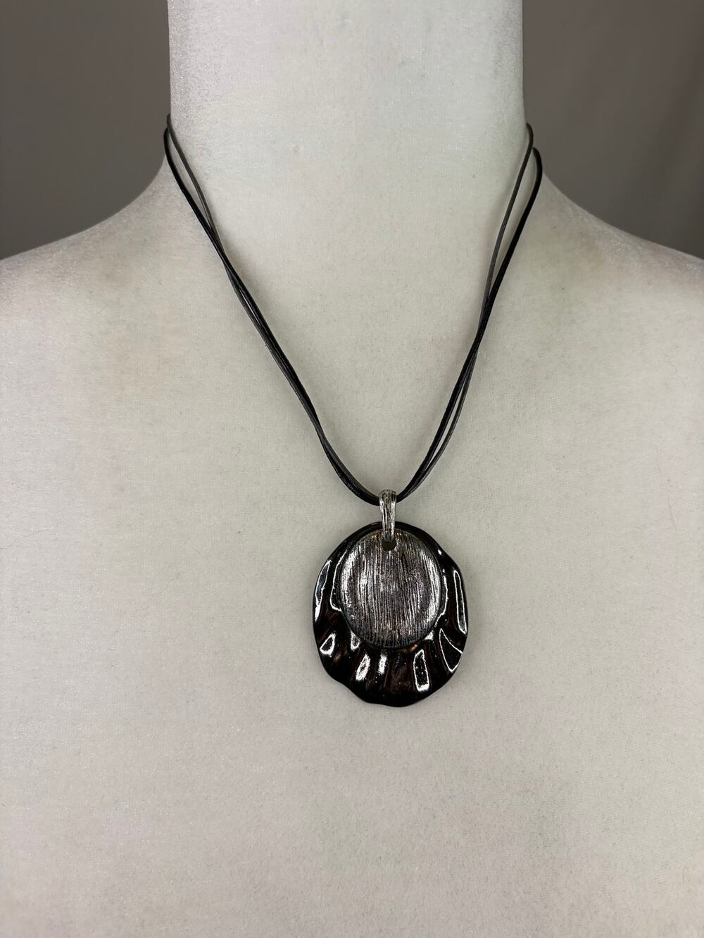 Chico's Necklace  Mixed Metal Textured Circle Pendant on 2-strand Leather Chain